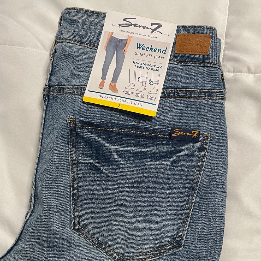 Seven7 Women's Classic Blue Straight Leg Jeans size 8